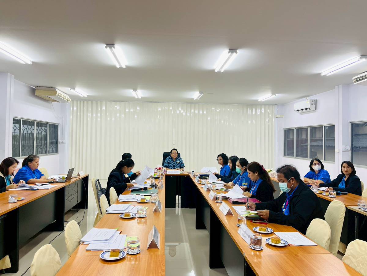 ประชุมคณะกรรมการพิจารณาให้ความช่วยเหลือผู้ประสบปัญหาทางสังคมจังหวัดชลบุรี ครั้งที่ 8/2568