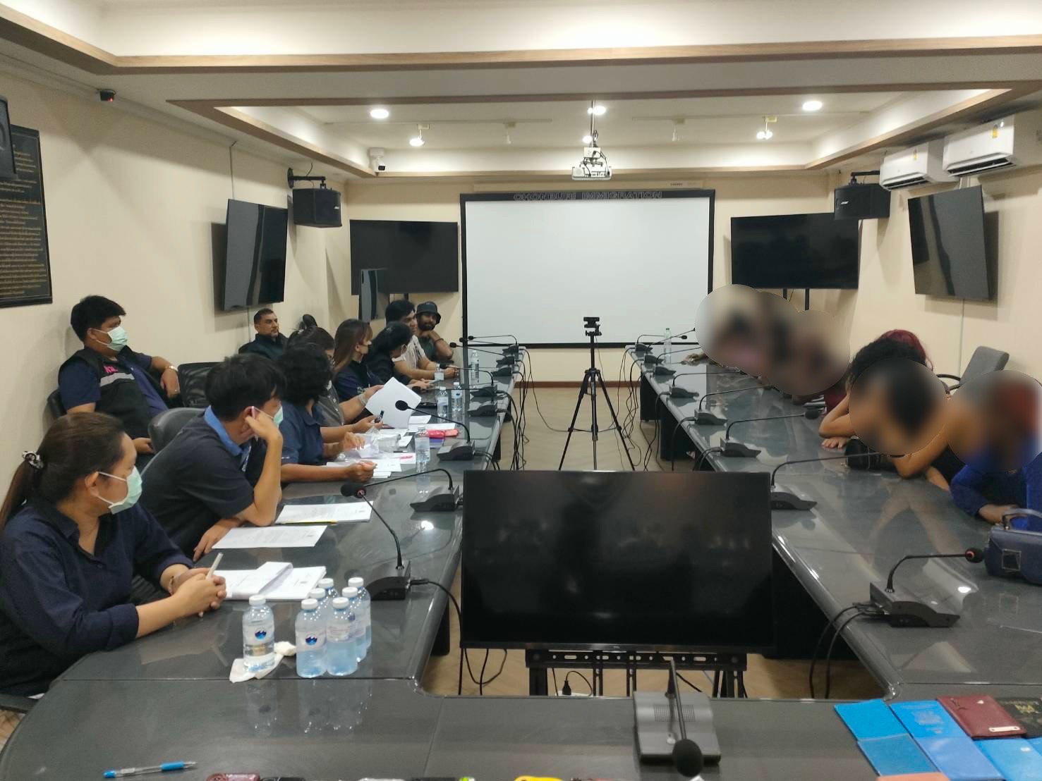 ร่วมจัดระเบียบกวาดล้างการค้าประเวณี ตามมาตรา 5 พ.ร.บ.ป้องกันและปราบปรามการค้าประเวณี พ.ศ. 2539