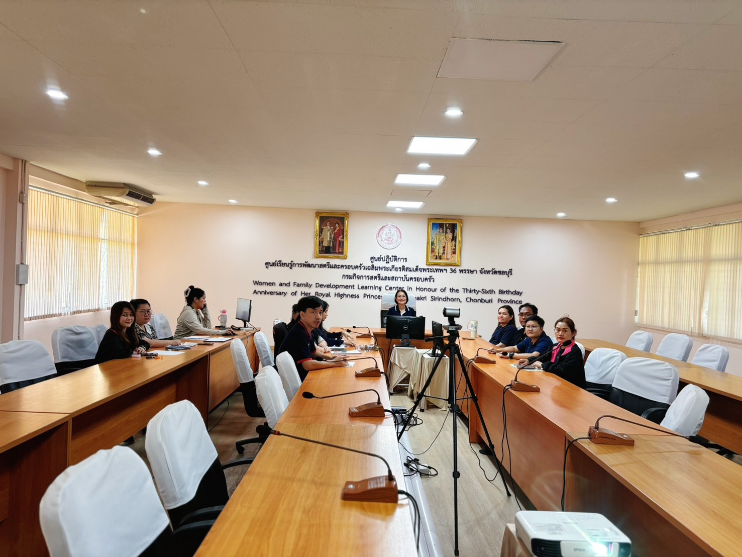 ประชุมพิจารณาคู่มือการปฏิบัติงานสำหรับการดูแลผู้เข้ารับการฝึกอบรมภายในสถาบัน ครั้งที่ 4/2569