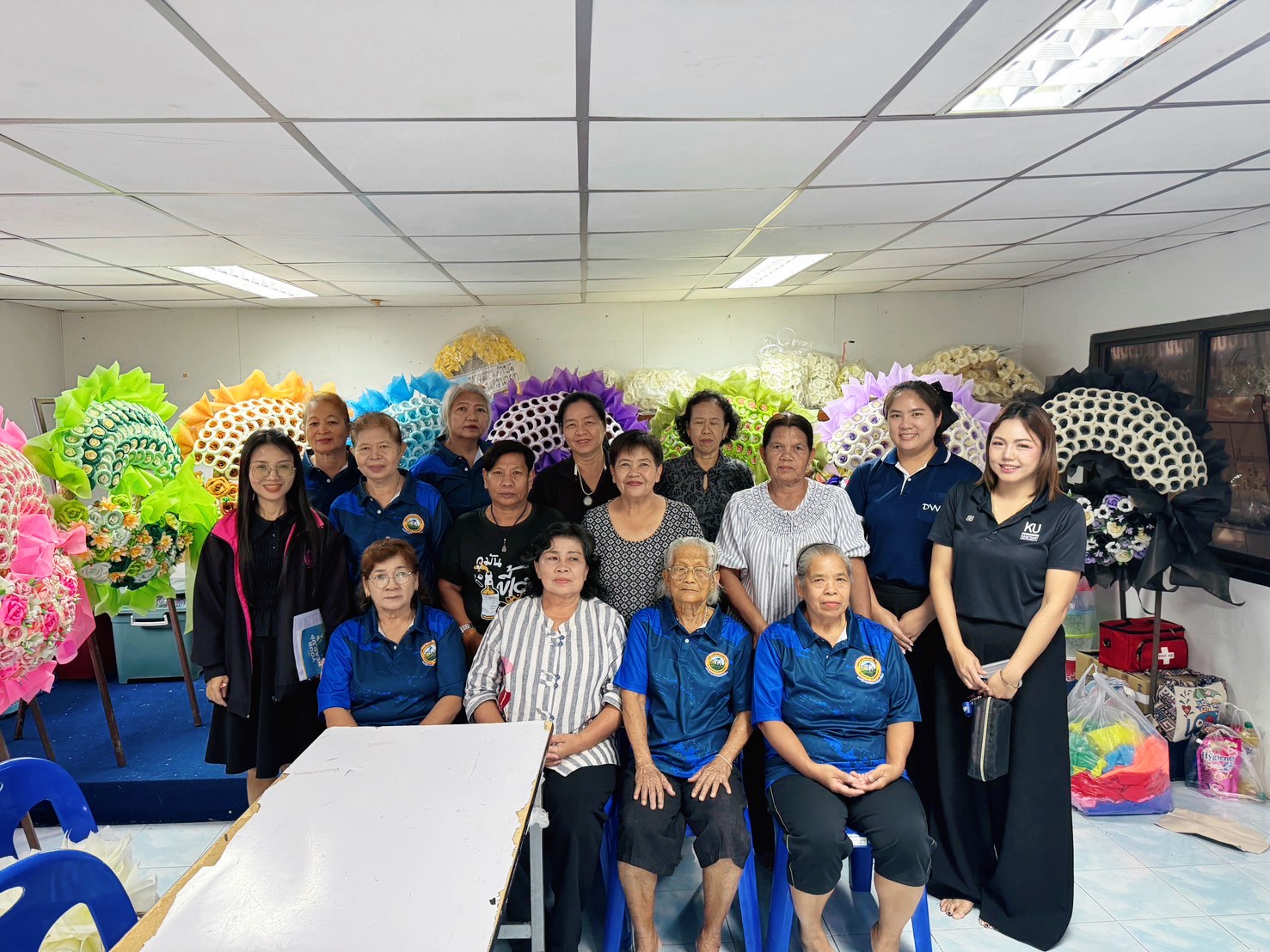ลงพื้นที่ติดตามผลการดำเนินงานกลุ่มสตรีและครอบครัว กิจกรรมสนับสนุนการรวมกลุ่มประกอบอาชีพ พื้นที่จังหว&hellip;